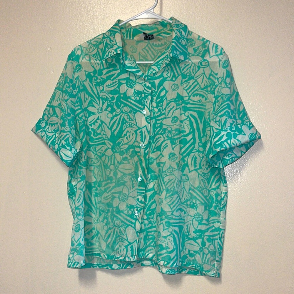 Vintage Teal and White Floral Short Sleeve Top